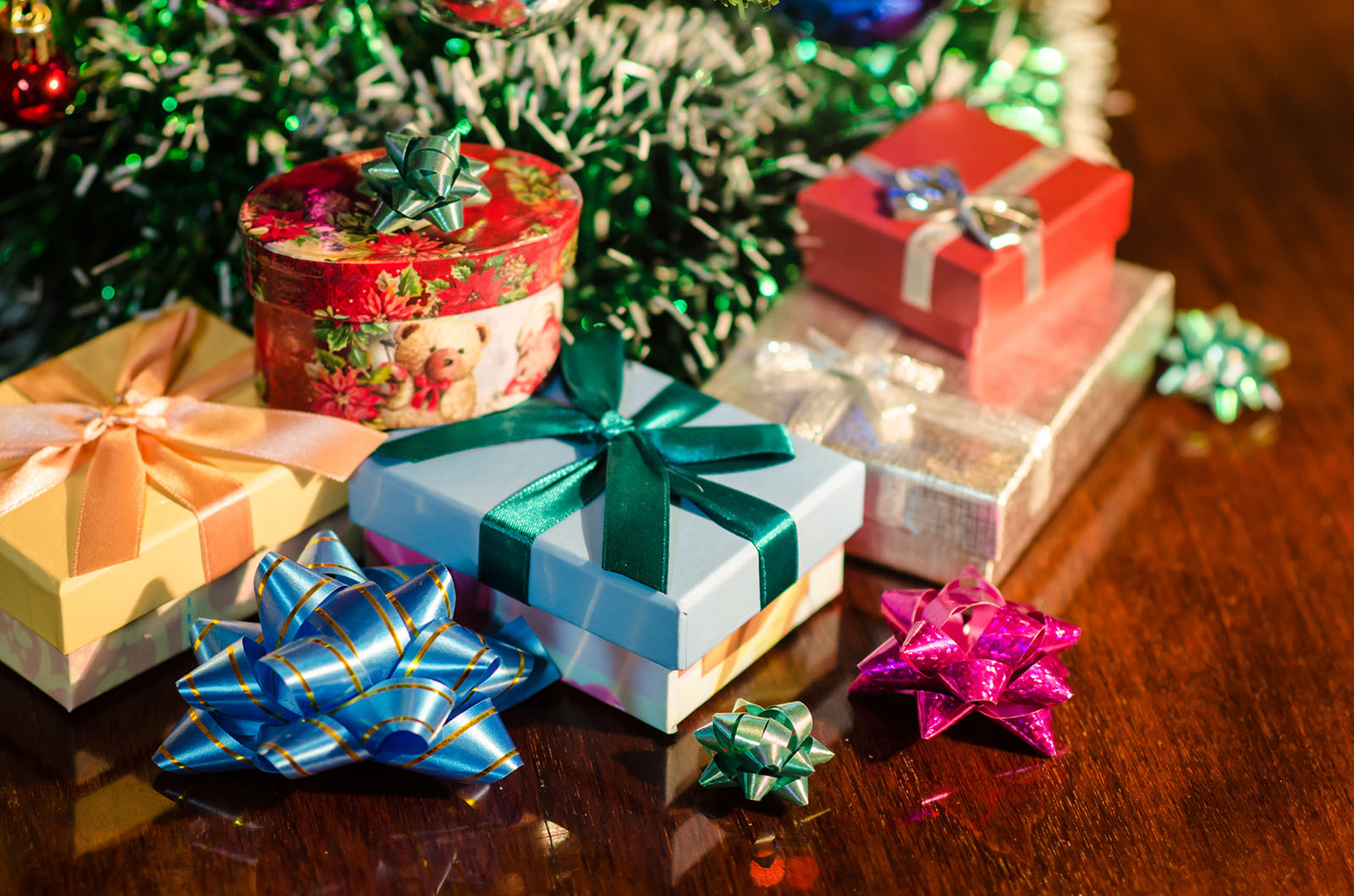 Gift Giving Guide for Students on a Budget